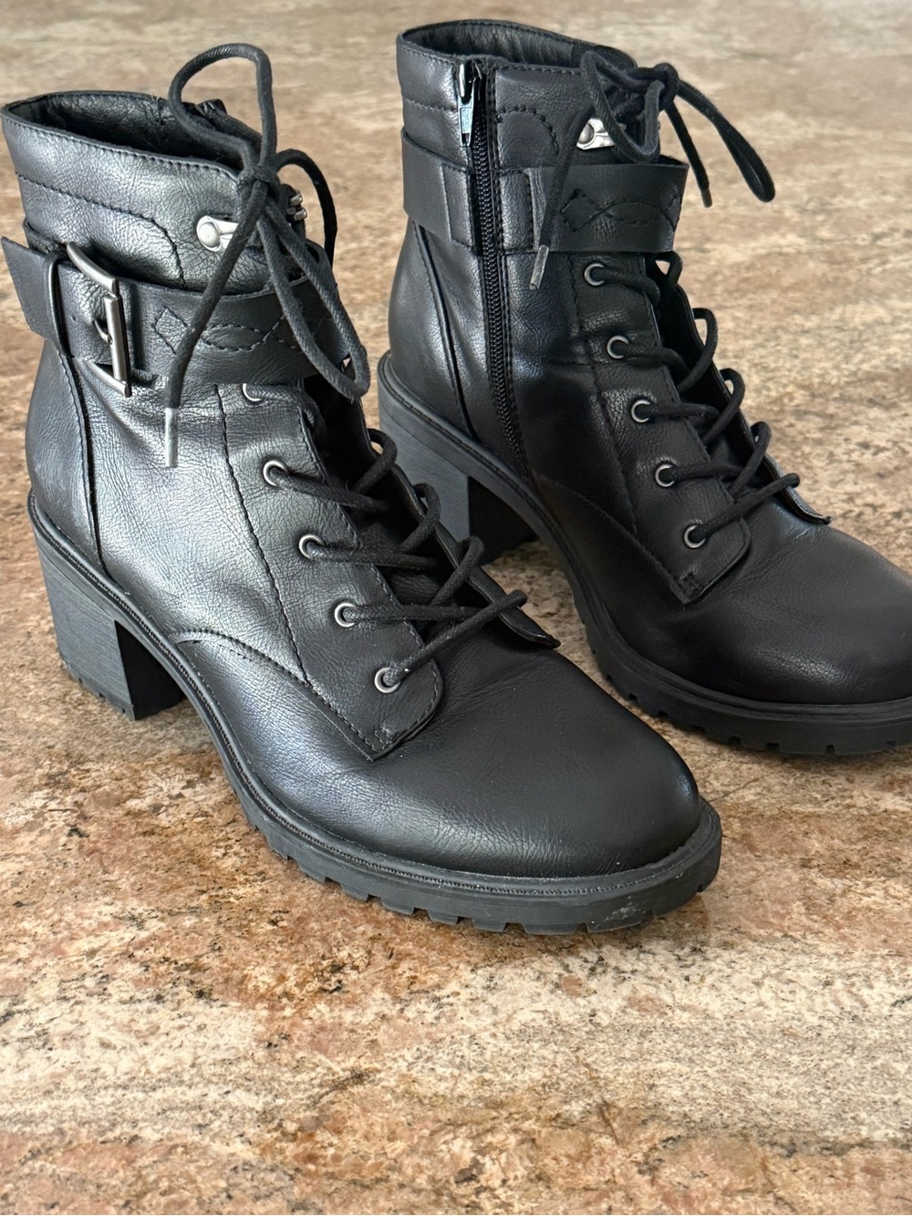 FRYE AND CO. Black Lace-Up Block Heel Ankle Boots with Buckle